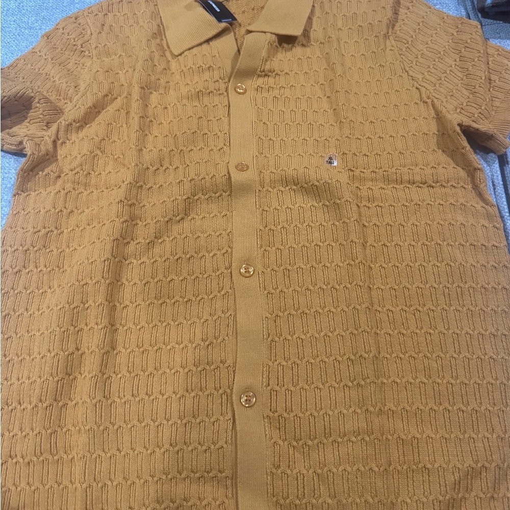 Express Men's Amber Textured Button Down Shirt